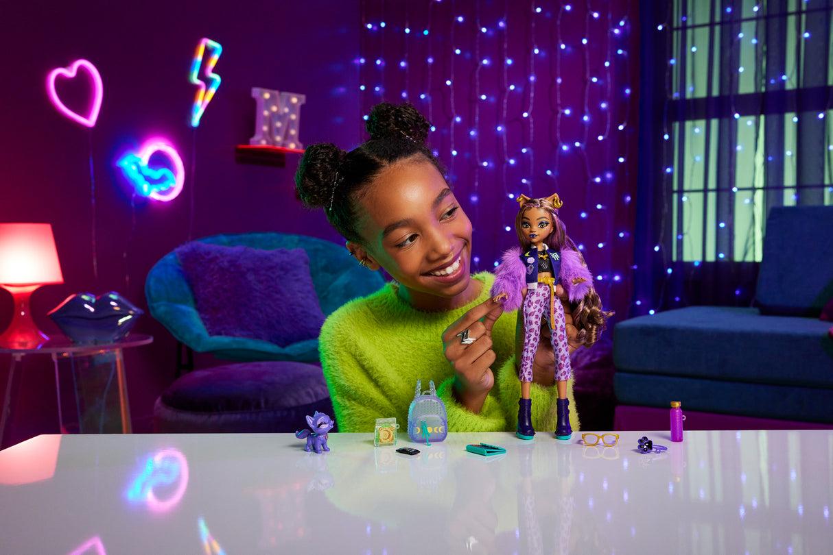Monster High-Clawdeen Wolf-Poupée avec chien Crescent et accessoires HRP65