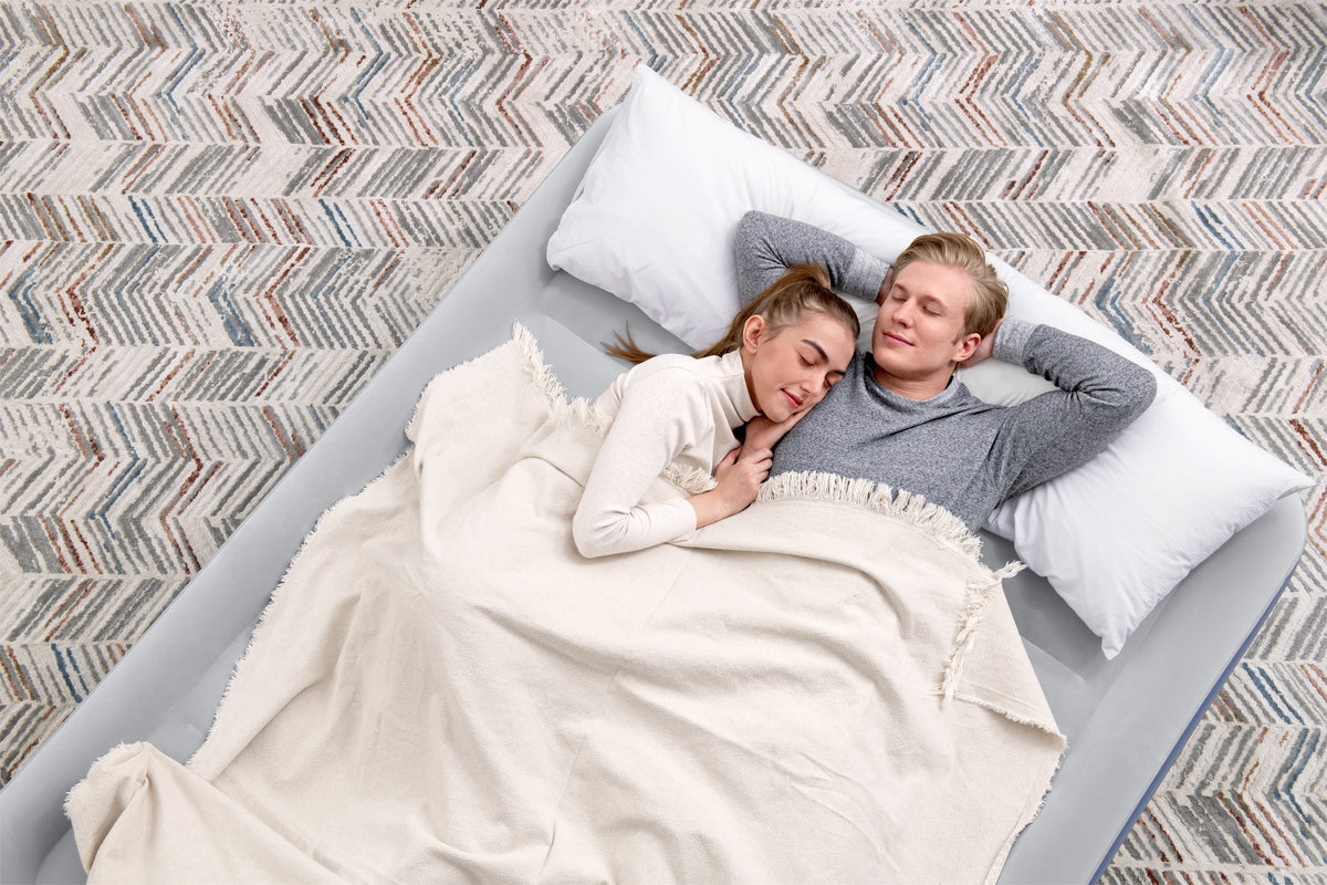 Lit gonflable - BESTWAY - 6713I - Tritech™ - 2 places, 203 x 152 x 51 cm, pompe électrique intégrée, cadre de lit