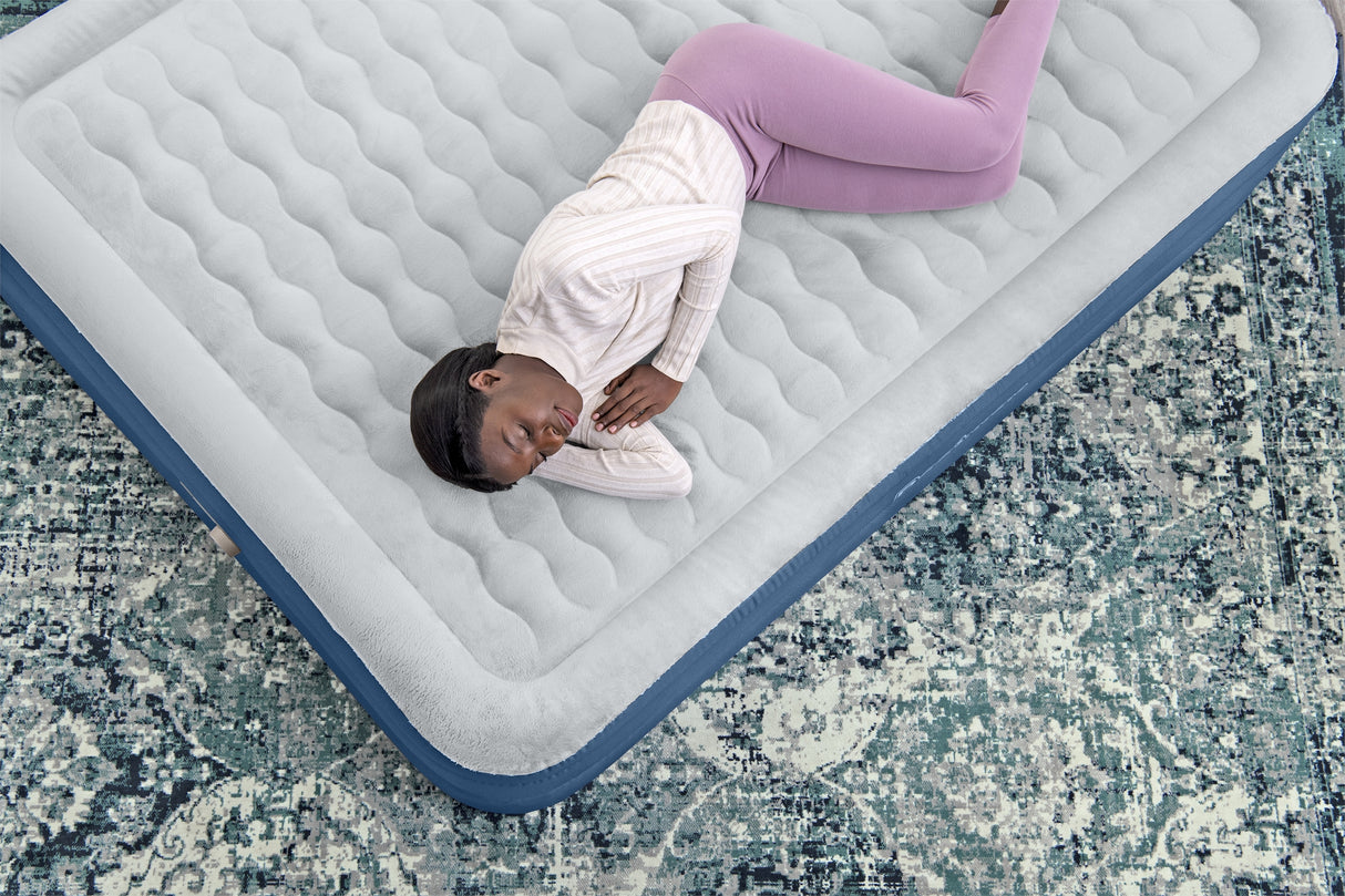 BESTWAY Bestway Lit gonflable 2 places 203x152x46cm avec pompe électrique intégrée