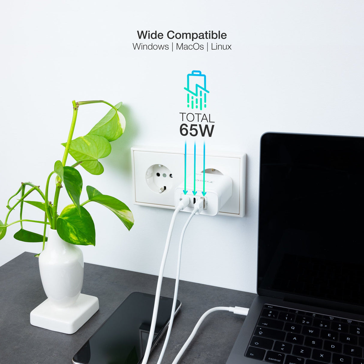 Chargeur secteur TooQ 1x port USB-A + 2x ports USB-C 65W (Blanc)