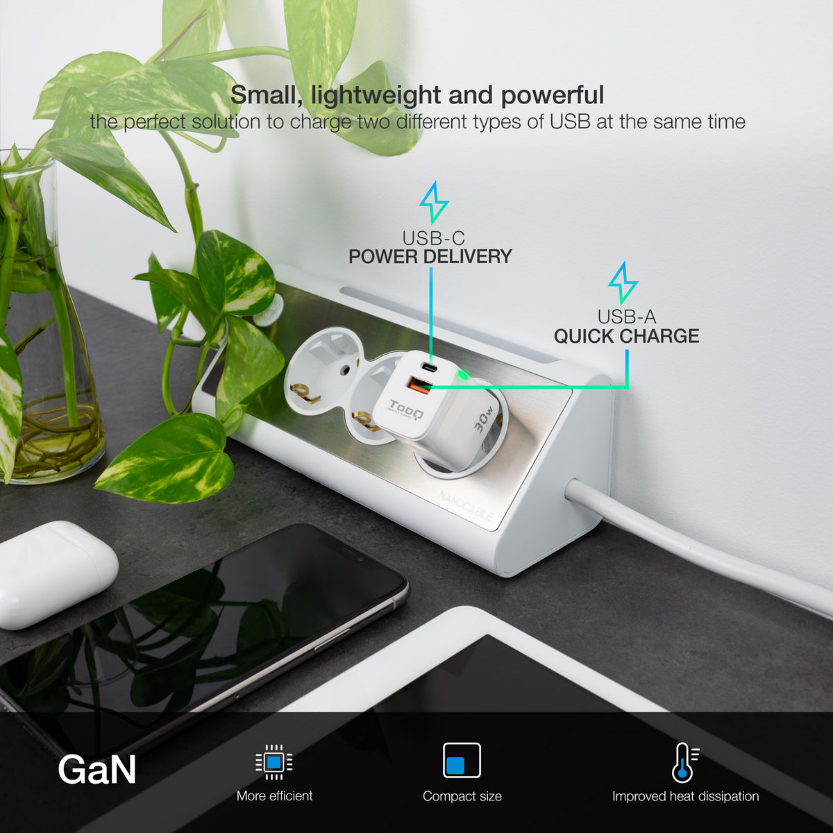 Chargeur Secteur Tooq TQWC-GANQCPD30WT 1x USB-A + 1x USB-C 30w (Blanc)