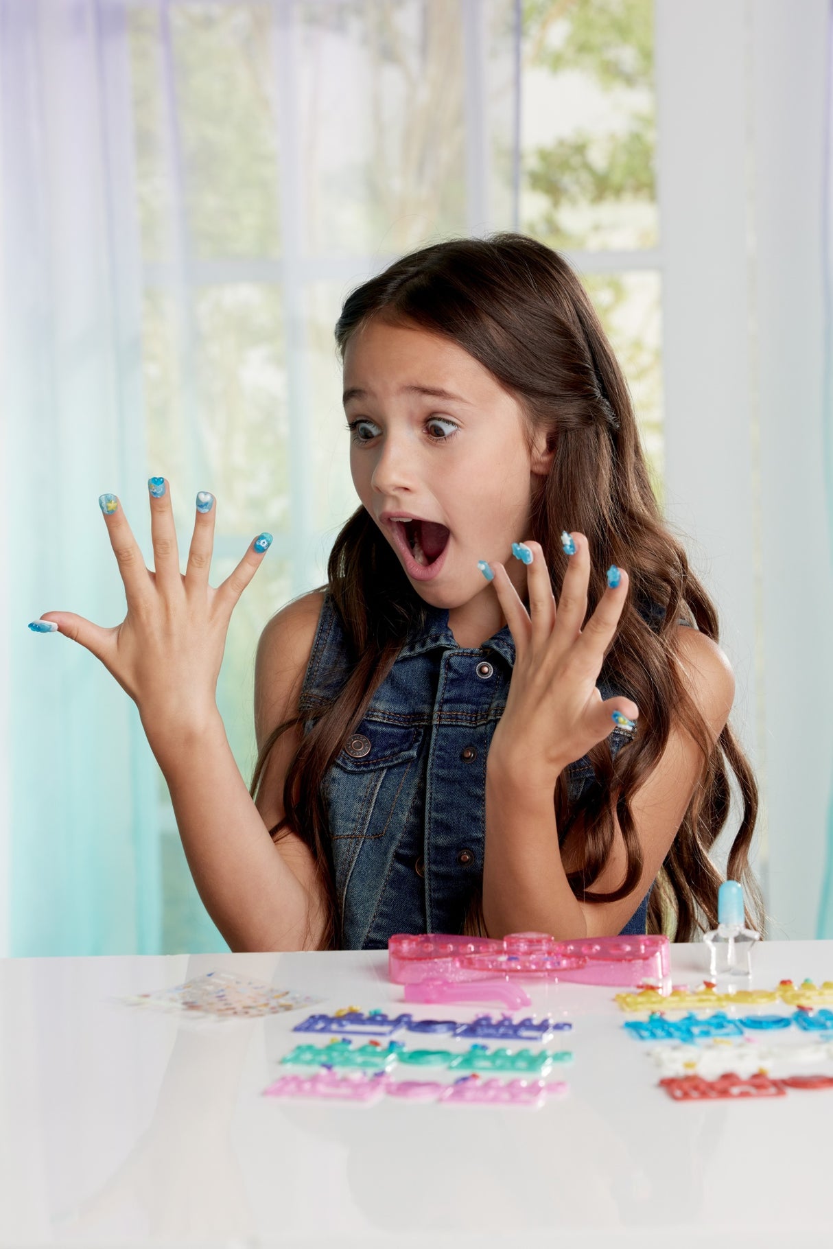 Aquabeads - Nail Studio Princesses Disney - Ongles qui collent avec de l'eau