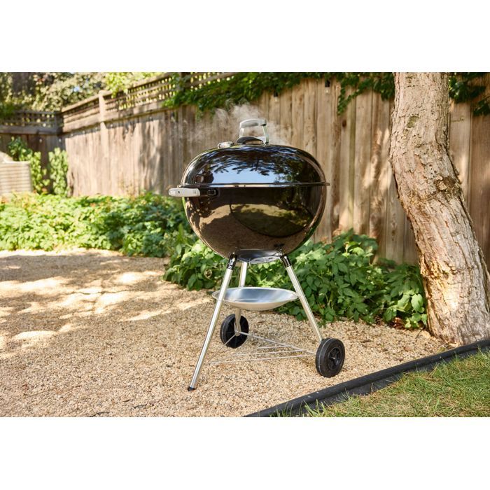 Barbecue a charbon - Weber - Compact Kettle - Ø57 cm - Acier émaillé - Clapet d'aération - 9 couverts - Noir