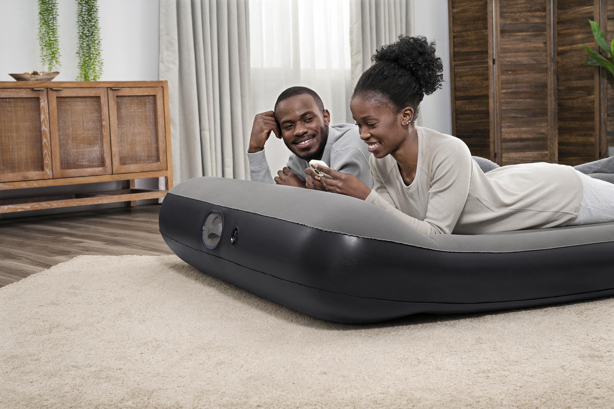 Matelas gonflable - BESTWAY - 671BS - Tritech Queen - 2 places, pompe USB intégrée, 2,03 m x 1,52 m x 30 cm