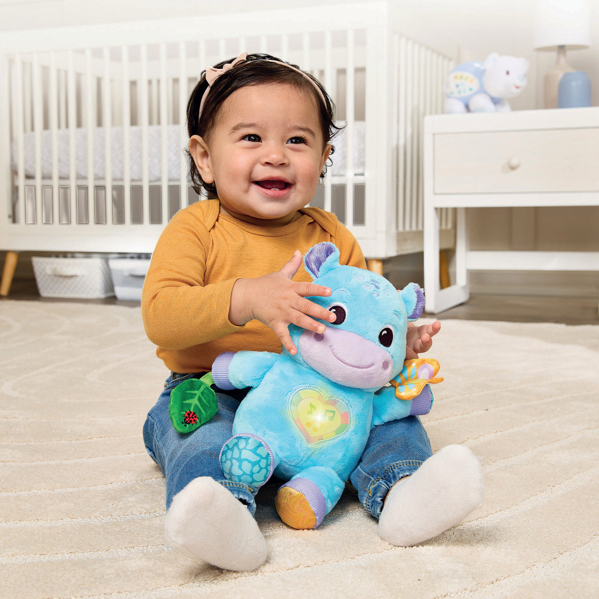 VTECH THÉO, MON HIPPO CALIN (BOUTEILLES PLASTIQUE RECYCLÉES).