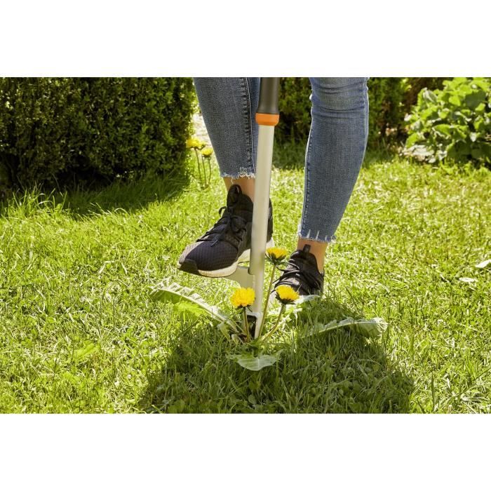 GARDENA Désherbeur pour gazon Poignée ergonomique Désherbage écologique sans produit chimique Garantie 25 ans (3518-26)