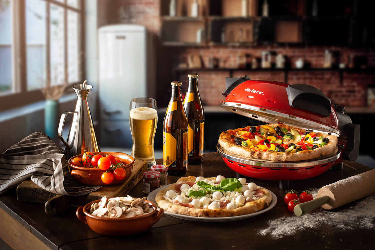 Four a Pizza électrique ARIETE - Rouge - Pierre réfractaire - 1200W - Diametre 33cm - Température max 400°C