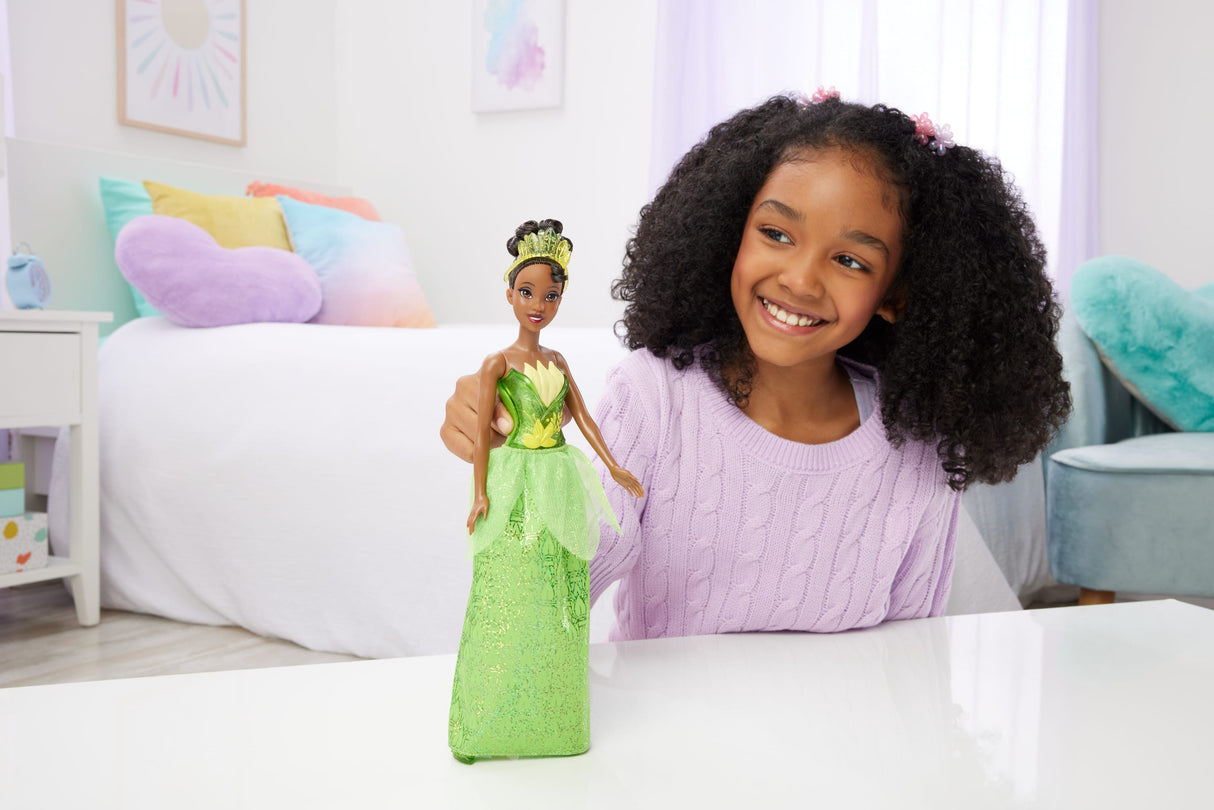 Tiana Poupée 29 cm, Mattel Poupée Disney Princesses habillage et accessoires HLW04