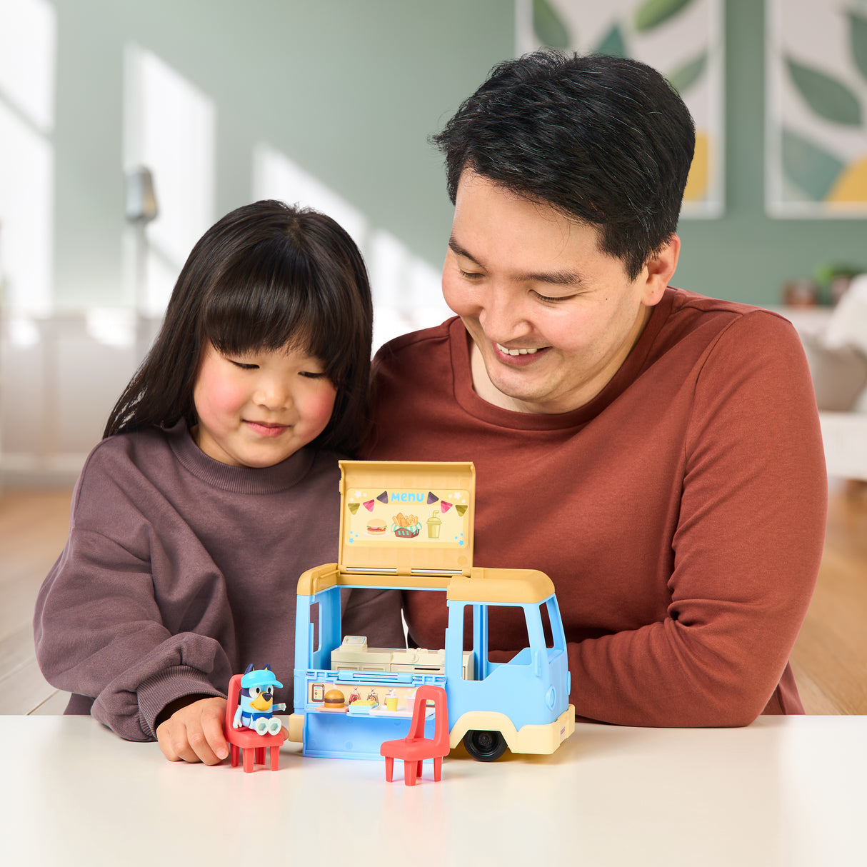 Le Foodtruck - BLUEY - 1 figurine + 4 accessoires - Des 3 ans