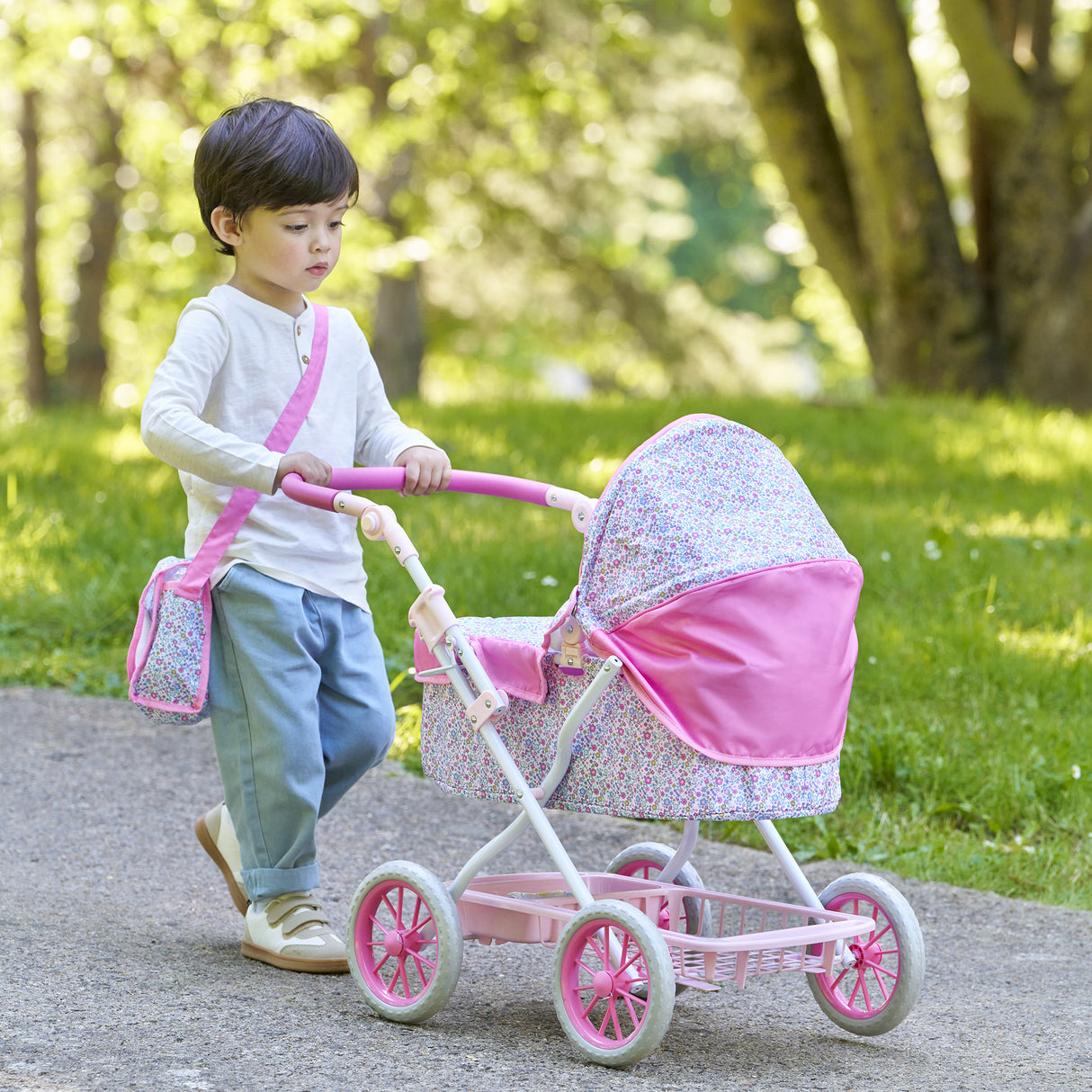Accessoires poupons - COROLLE - Landau Floral - pour poupons 36 a 52 cm - des 3 ans