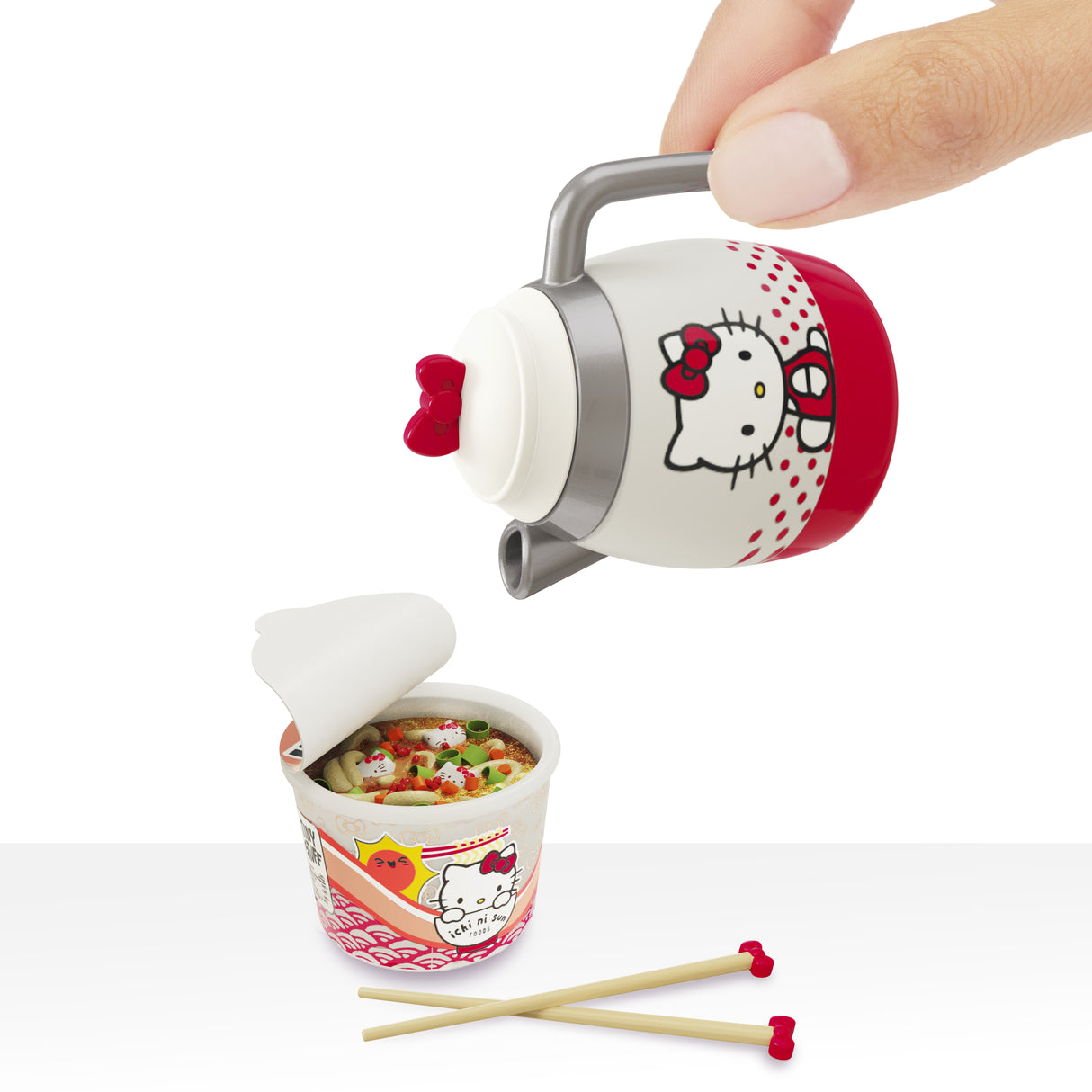 MGA Miniverse - Hello Kitty - Jeu Créatif - Boissons ou nourriture - Loisirs créatif et décoratif en résine - Non Comestible - 8 ans