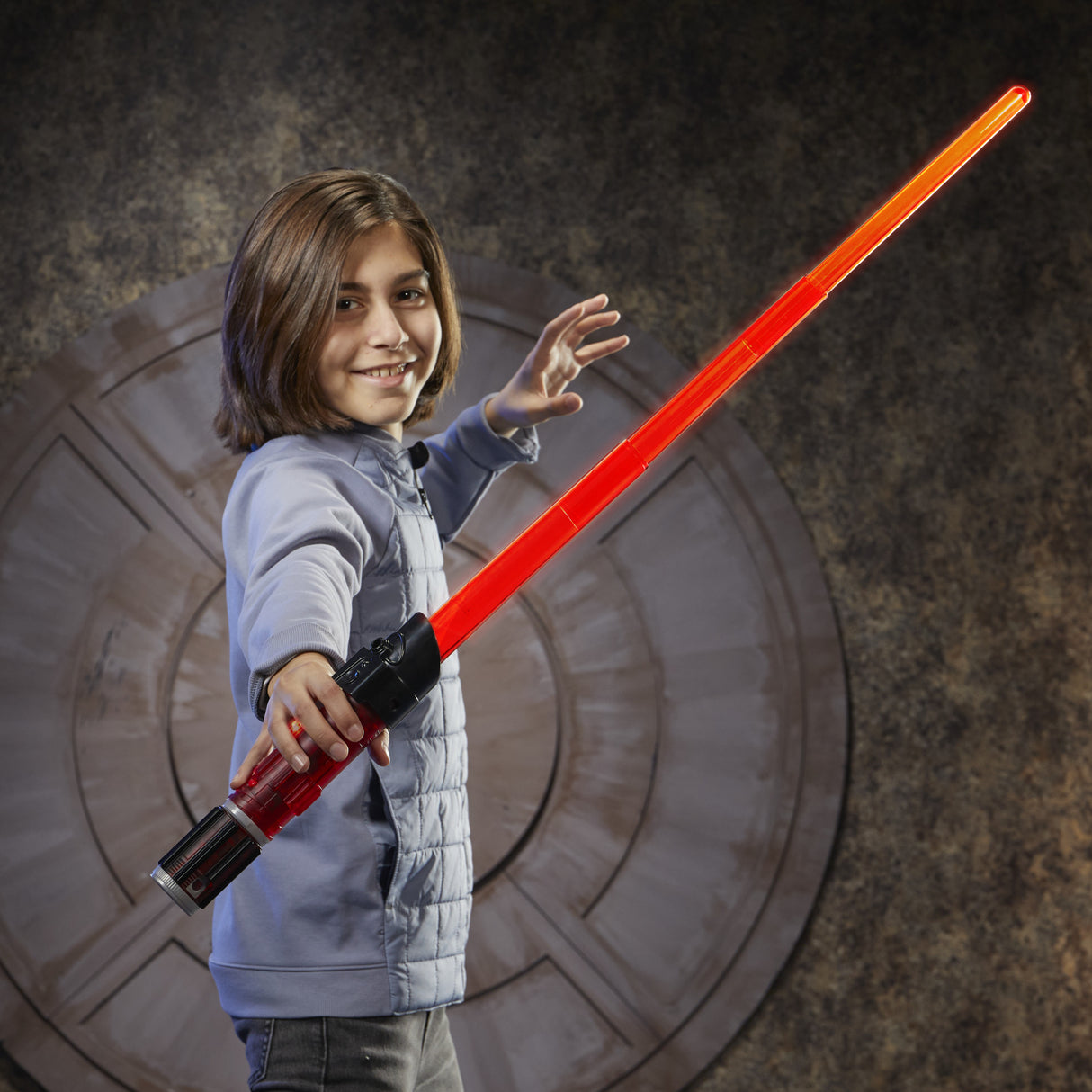 Sabre laser électronique Dark Vador, Star Wars Lightsaber Forge Kyber Core, jouets enfant, des 4 ans