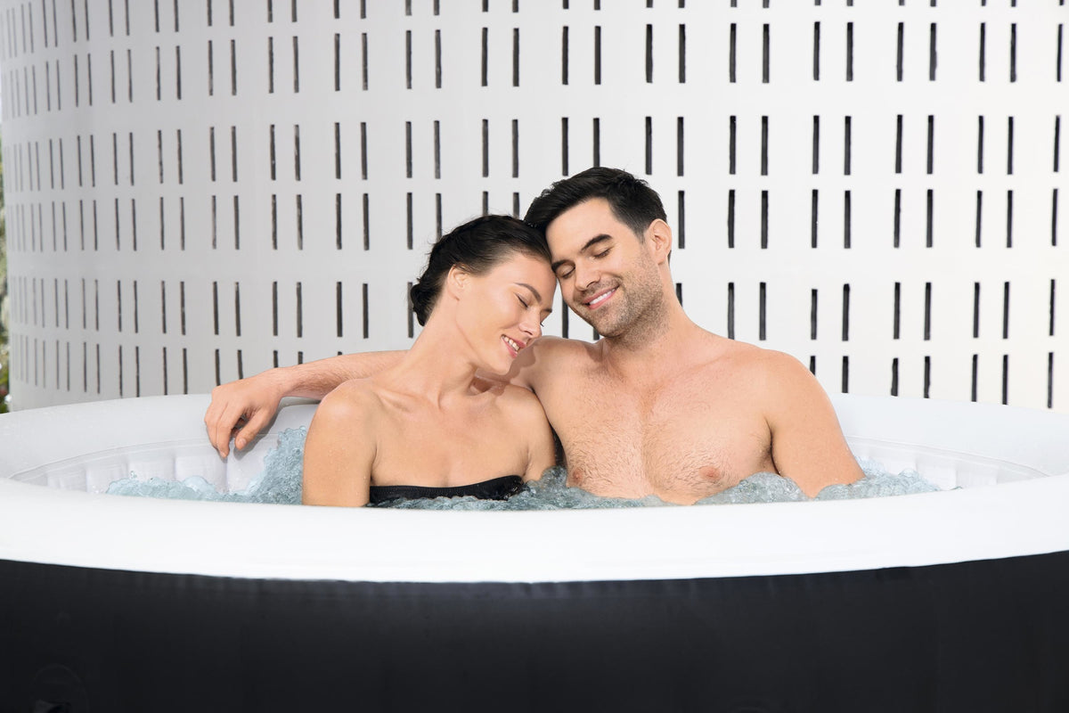 Spa gonflable BESTWAY - Lay-Z-Spa Miami - 120 airjets - 180 x 66 cm - 2 a 4 places - Rond (couverture, cartouche, diffuseur)