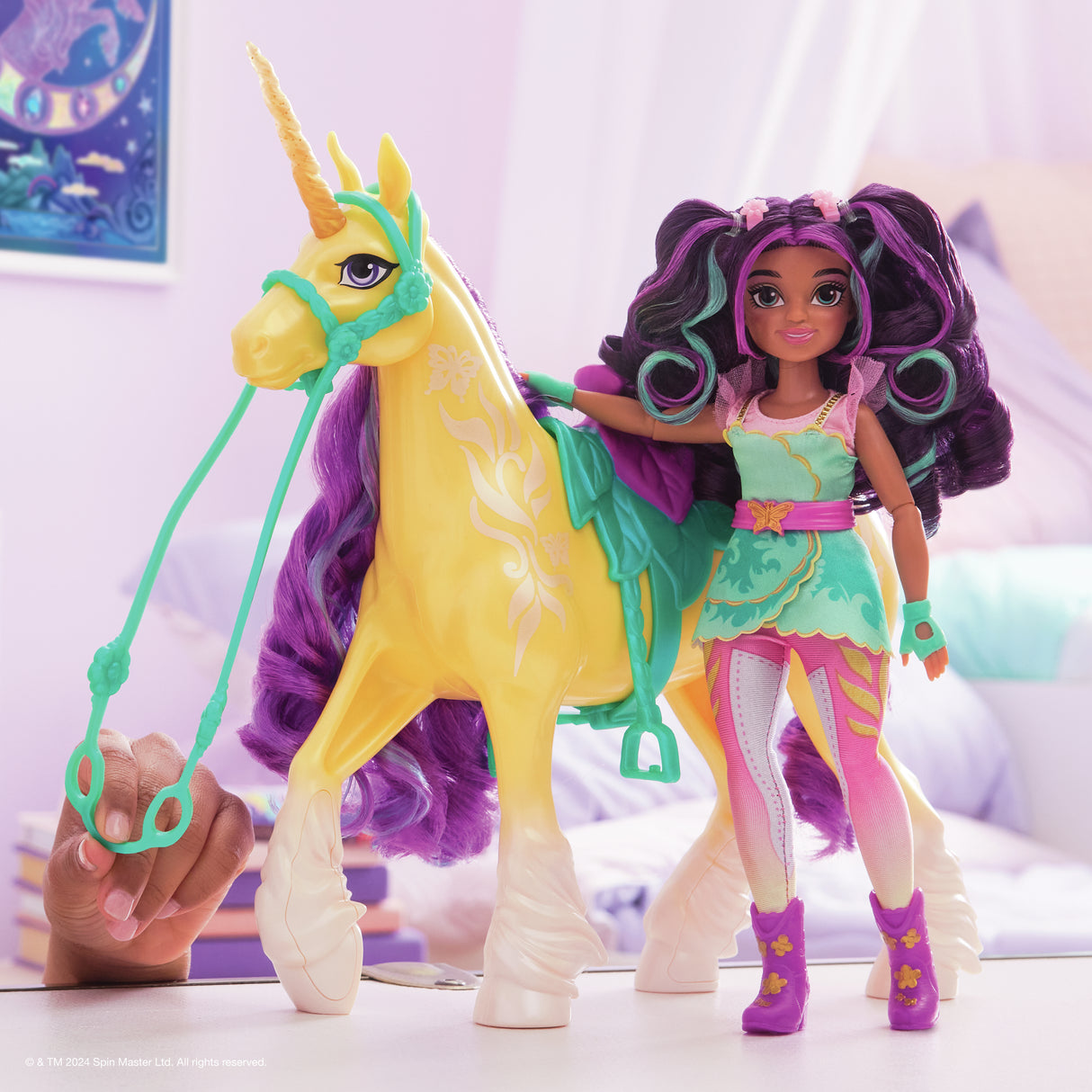 Unicorn Academy - Leaf ou River - Licorne 28cm - modele aléatoire - des 4 ans - L'École des Licornes