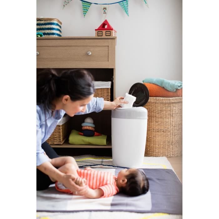 TOMMEE TIPPEE Starter Pack, Poubelle a Couches Simplee, Comprend 6x Recharge
