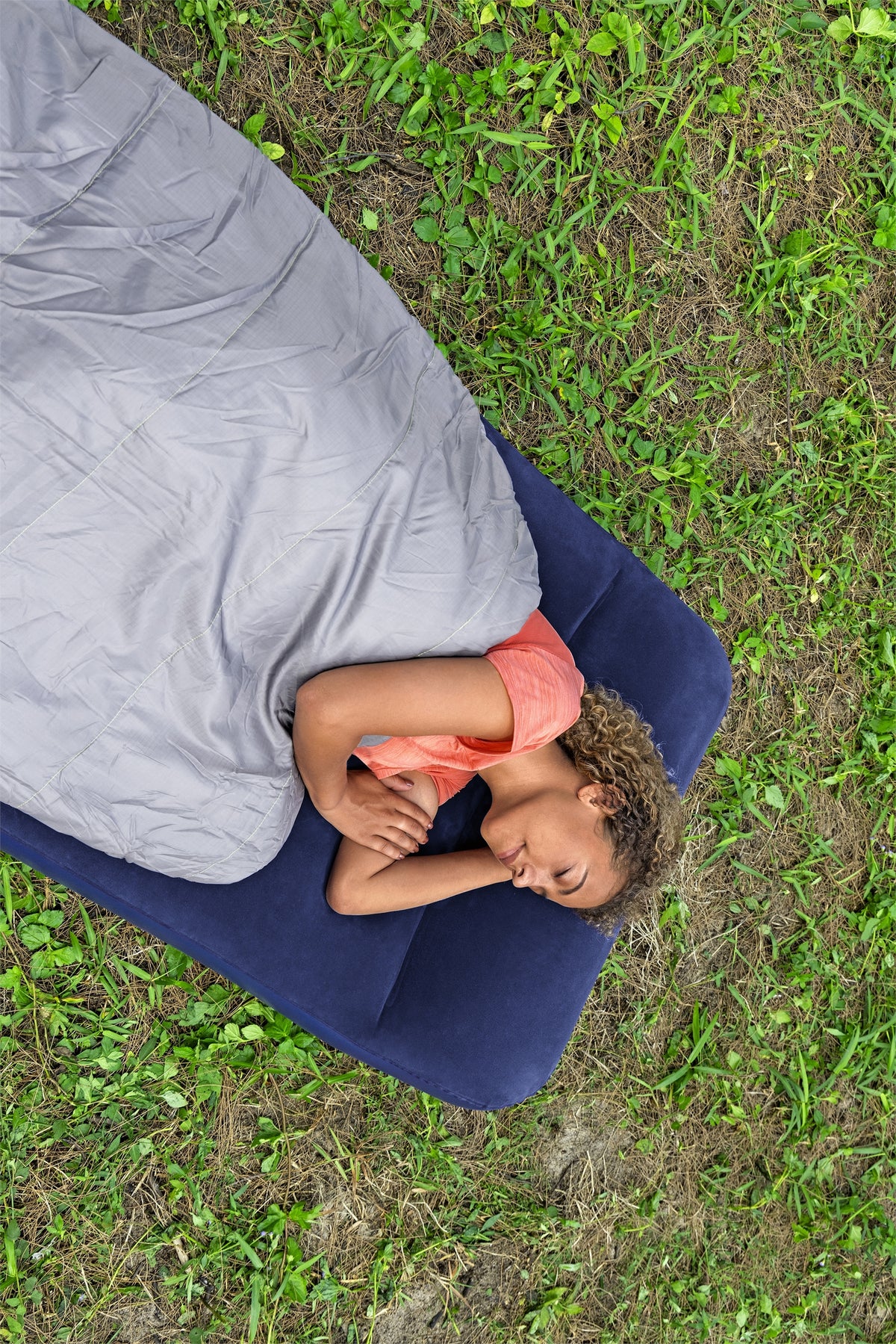 Matelas gonflable camping - BESTWAY - 1 place -185x76x22 cm avec pompe a pied intégrée