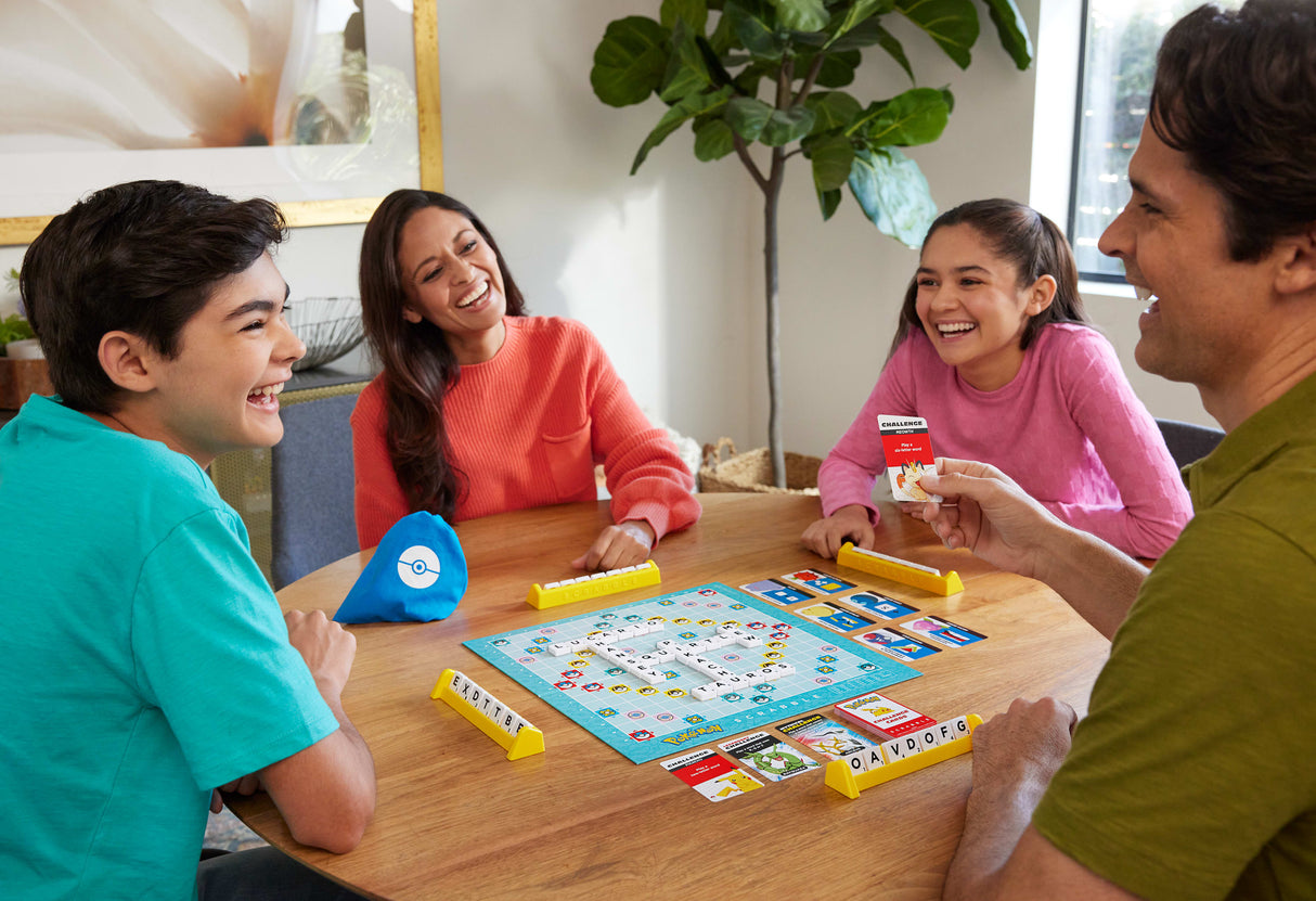 Scrabble Pokémon-Jeu de société familial avec 2 modes de jeu HXT27