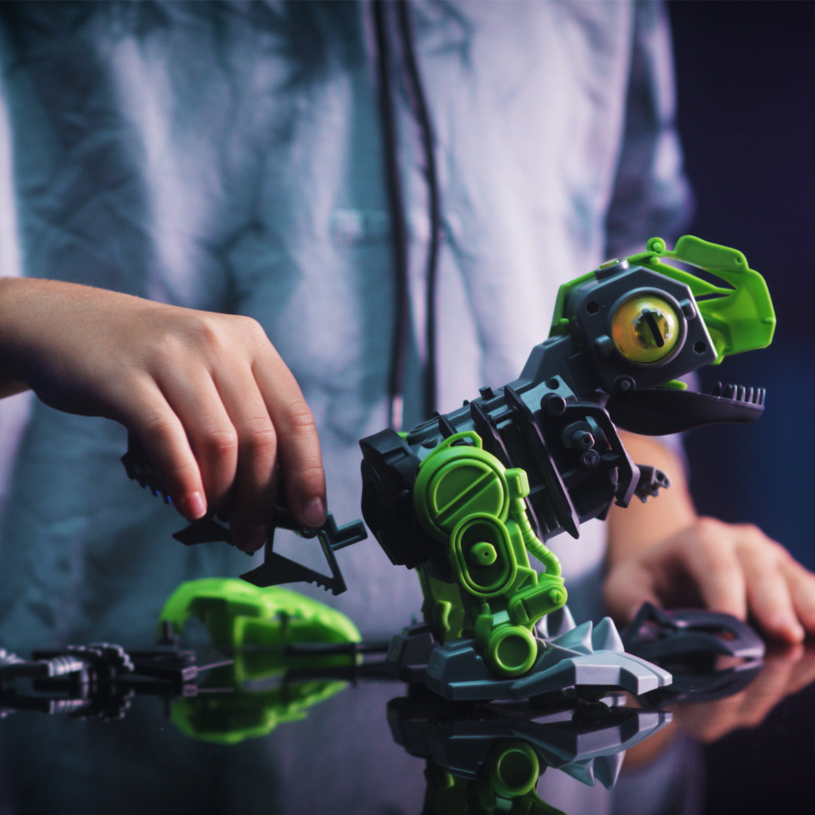 Robot dinosaure a construire Mega Dino Biopod - YCOO - Cyberpunk - 22cm