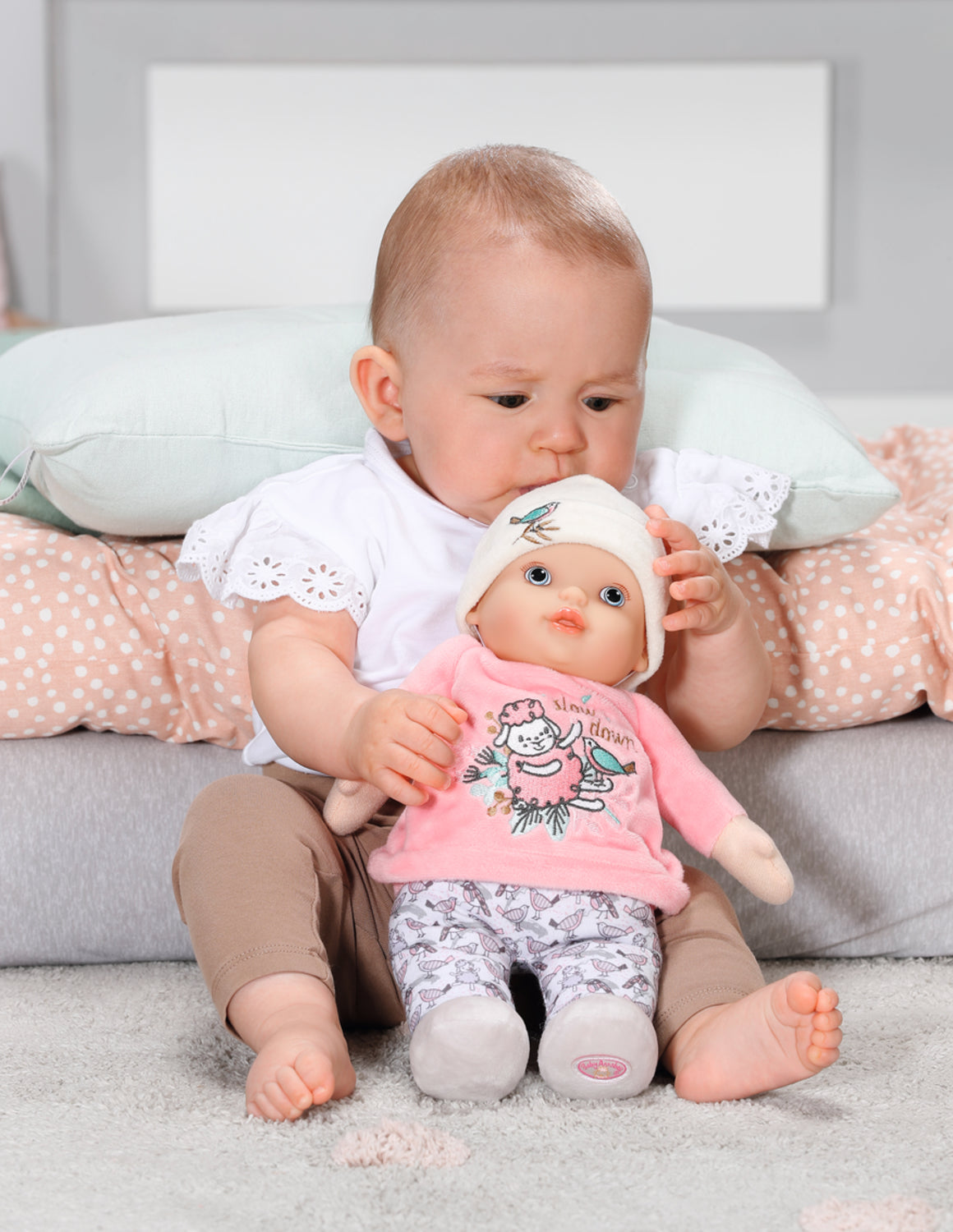 Baby Born - Baby Annabell Sweetie - Poupée chiffon de 30 cm - Hochet intégré - Tout doux - A partir de 0 mois
