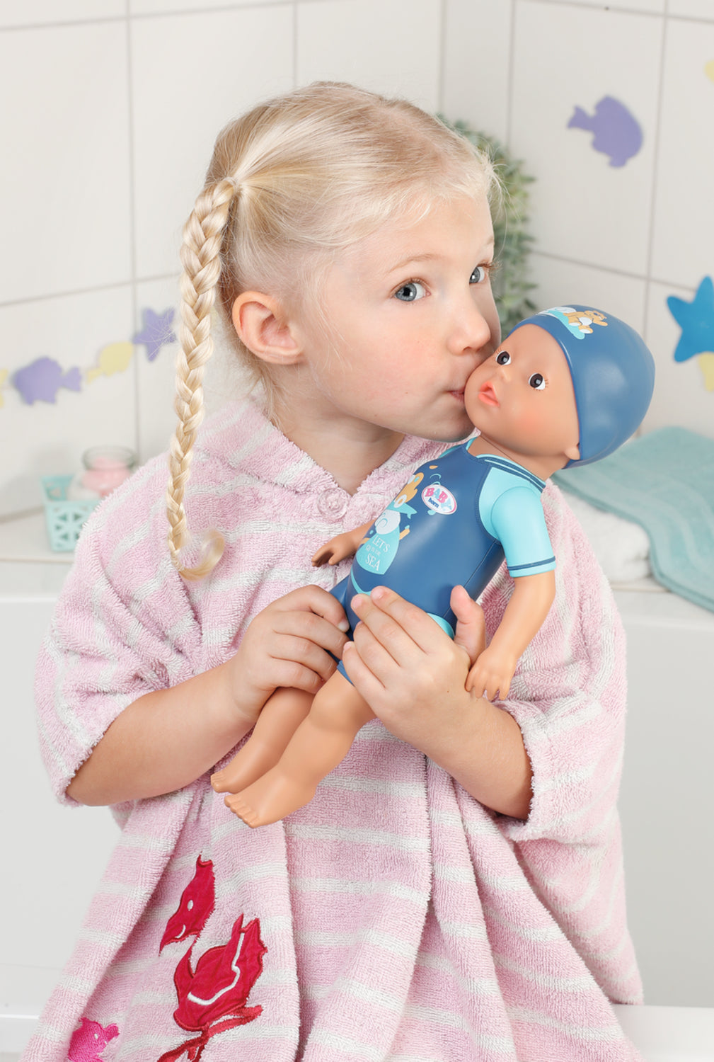 Poupon - BABY BORN - Ma premiere nage - Poupée garçon 30 cm - Tenue non détachable et bonnet - Jouet de bain - Des 1 an