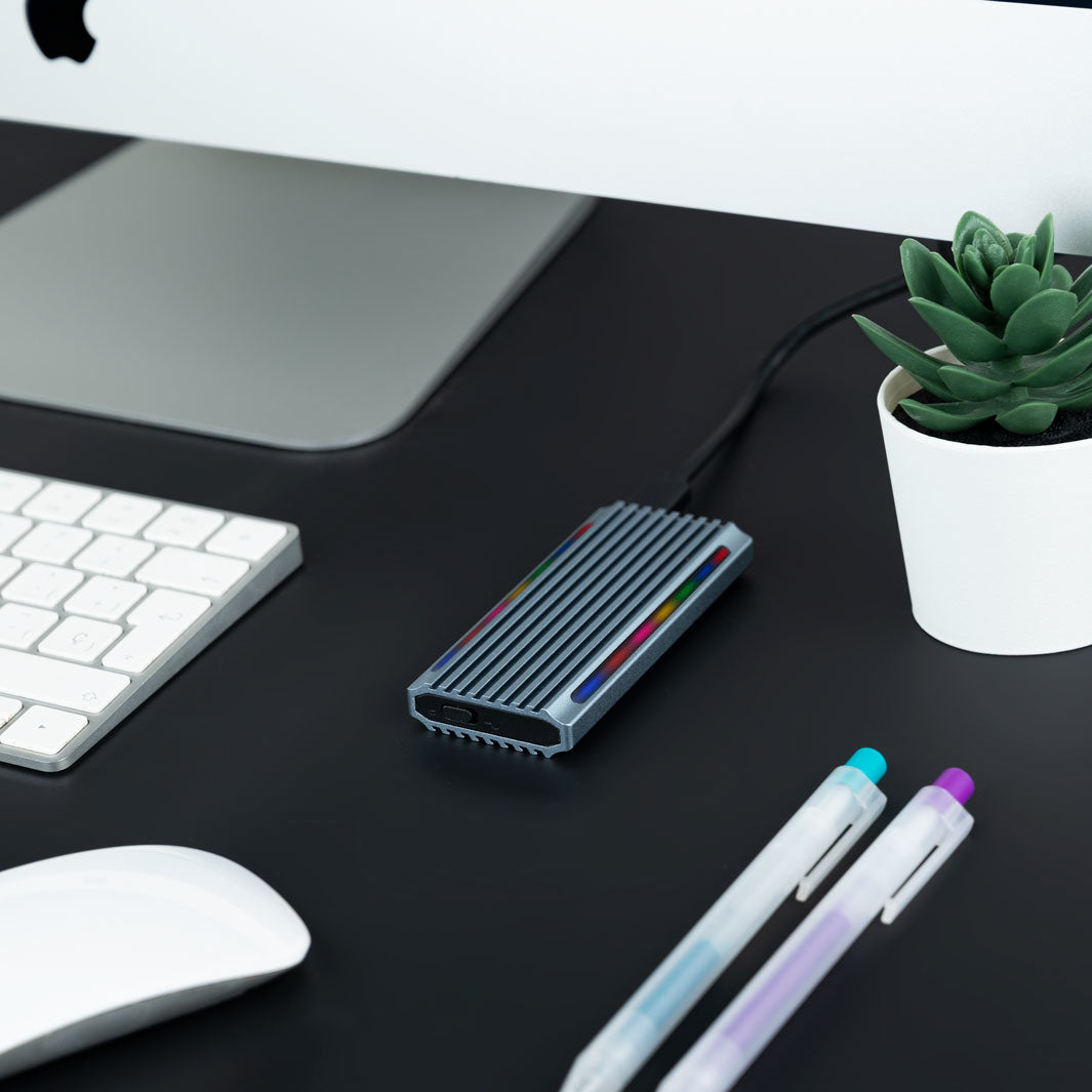 Boitier externe USB-C 3.2 Tooq Shinobi RGB - S-ATA/NVMe M.2 Type 2280 (Gris)