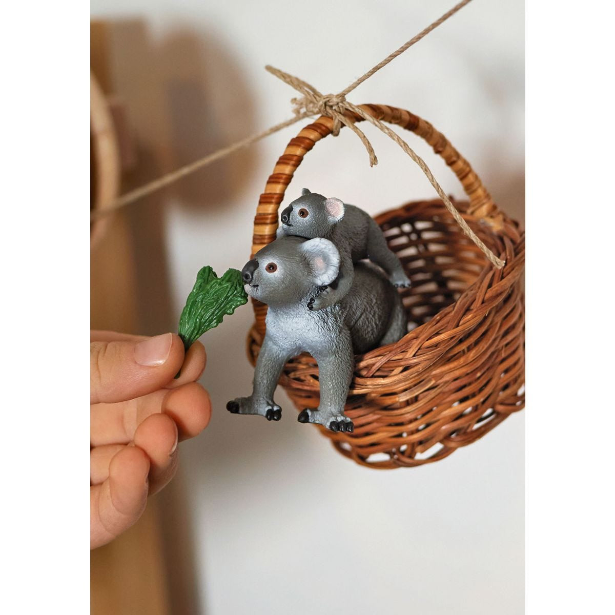 Figurine Maman et Bébé Koala, pour enfants des 3 ans, 13,6 x 5,8 x 19,2 cm -Schleich 42566 WILD LIFE