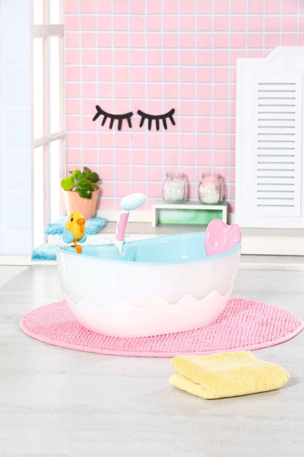 BABY BORN - Baignoire pour poupée - Effets lumineux et sonores - Canard de bain amovible - Des 3 ans et plus