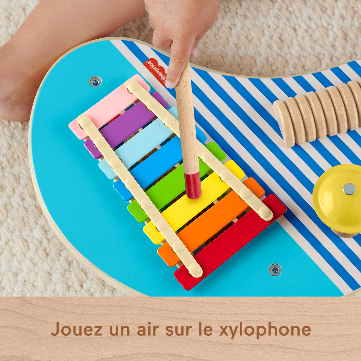 Fisher-Price-Table musicale en bois avec instruments de percussion HXT91