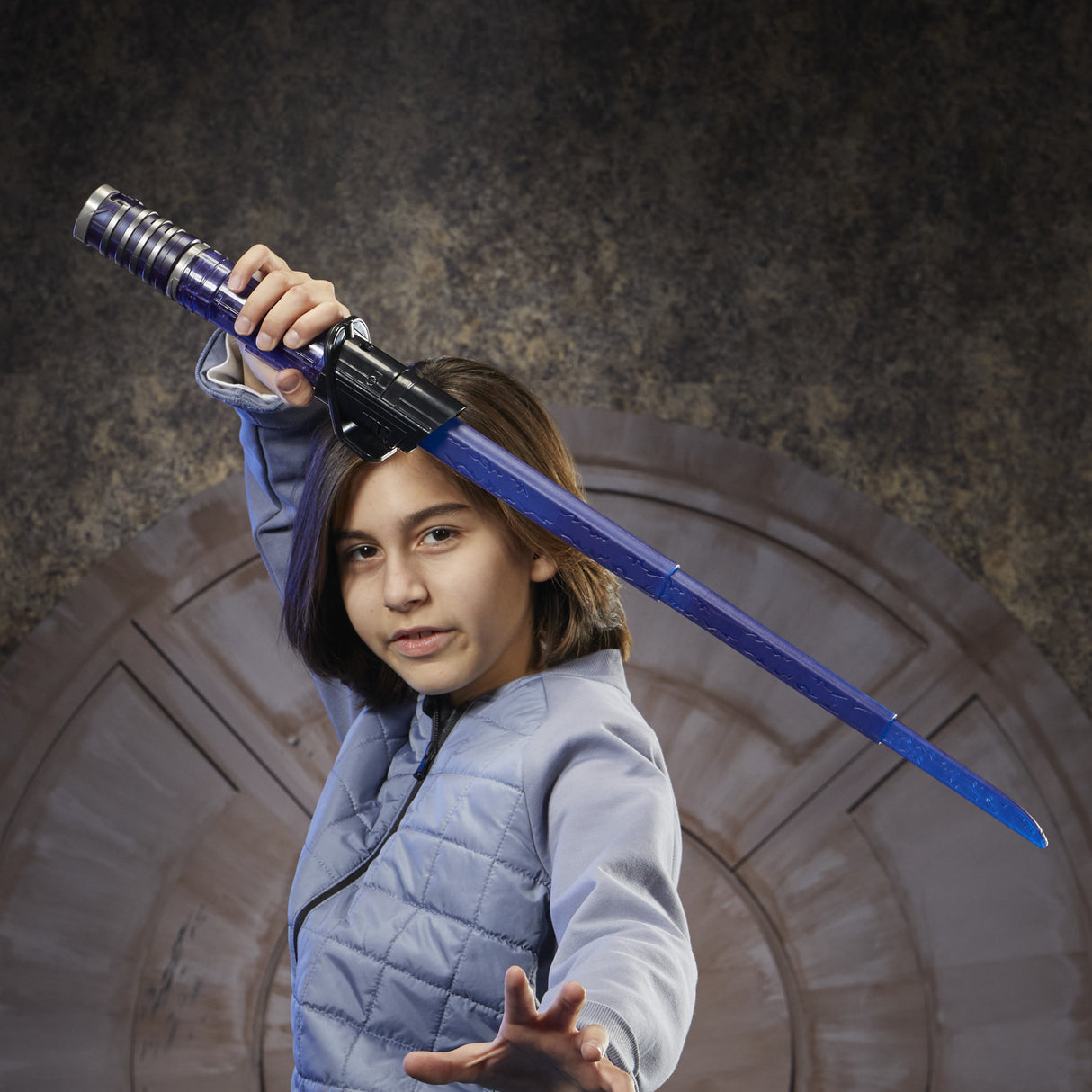 Sabre laser électronique Mandalorien Sabre noir, Star Wars Lightsaber Forge Kyber Core, jouets enfant, des 4 ans