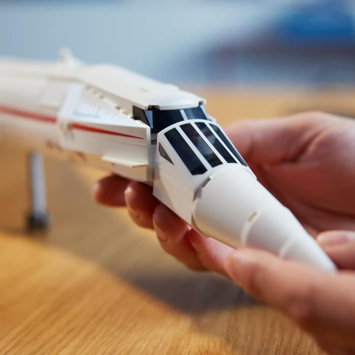 LEGO 10318 Exclu Cdiscount Icons Le Concorde, Maquette d'Avion a Construire pour les Adultes, Set de Véhicule d'Avion