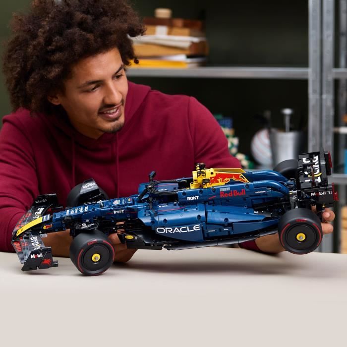 LEGO Technic F1 Oracle Red Bull Racing RB20 - Jeu de Construction Collector pour Adulte - Inclut Un Moteur V6 et Une boîte de Vitess