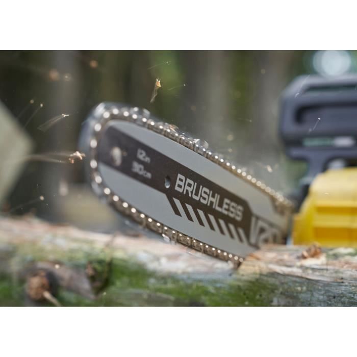STANLEY FATMAX - TRONCONNEUSE 18V BRUSHLESS 33CM - Fourni avec une chaine, un chargeur et une batterie 4AH