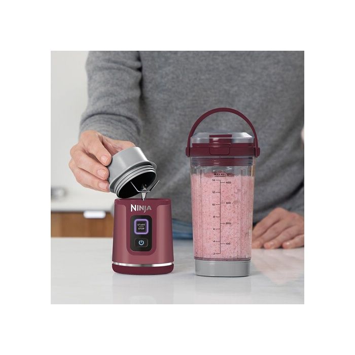 NIN171Blender portable Ninja Blast - BC151EUCR - bol 530 ml - autonomie 2h - sans fil - sans BPA - Cranberry