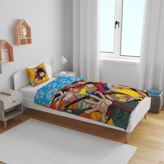 Parure de lit - ONE PIECE - Luffy et son équipage IV - Microfibre - 1 housse de couette 140 x 200 cm + 1 taie 63 x 63 cm