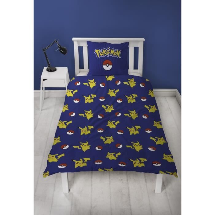 Parure de lit - POKEMON - Pikachu et Poké-ball - Microfibre - 1 housse de couette 140 x 200 cm + 1 taie 63 x 63 cm