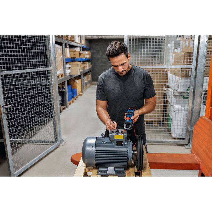 Pince amperemétrique BOSCH PROFESSIONAL - GMC 600-15 - 2 piles + MS 90 Professional + poche