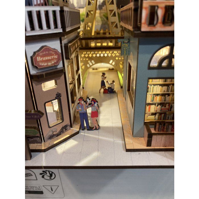 Book Nook - Kit DIY a construire Maquette 3D Serre Livre - REVELL - Tiny Adventures - Paris - LED