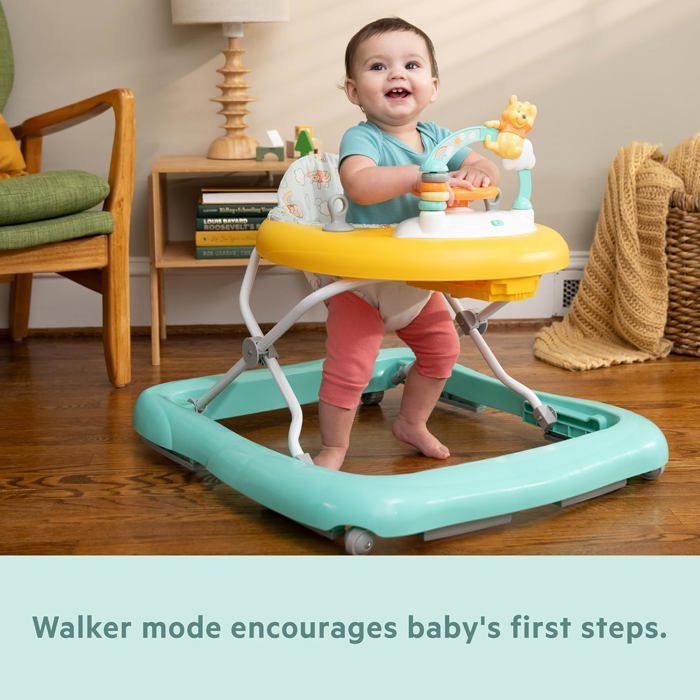 DISNEY BABY -WINNIE- Trotteur bébé évolutif et pliable 2-en-1, Jouet d'éveil amovible intégré, Musique, Lumieres, Hauteur Réglable