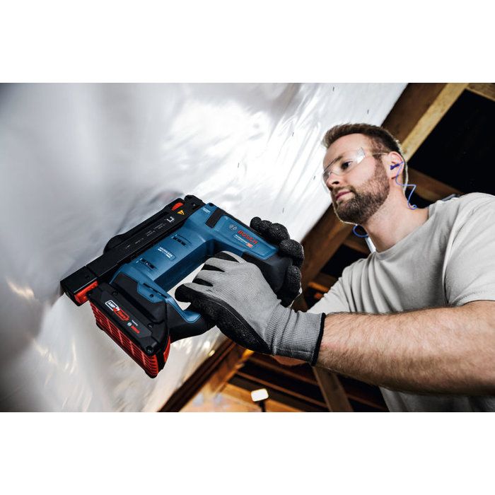 Agrafeuse a bois - BOSCH - GTH 18V-14 L-BOXX - 18V Brushless - Agrafes 6-14 mm - Systeme contre-balancier