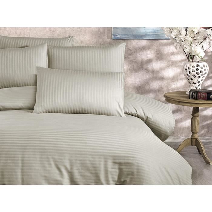 Parure de lit - 1 housse de couette 220x240 cm + 2 taies d'oreiller 60x60 cm - 80% coton, 20% polyester - Cappuccino