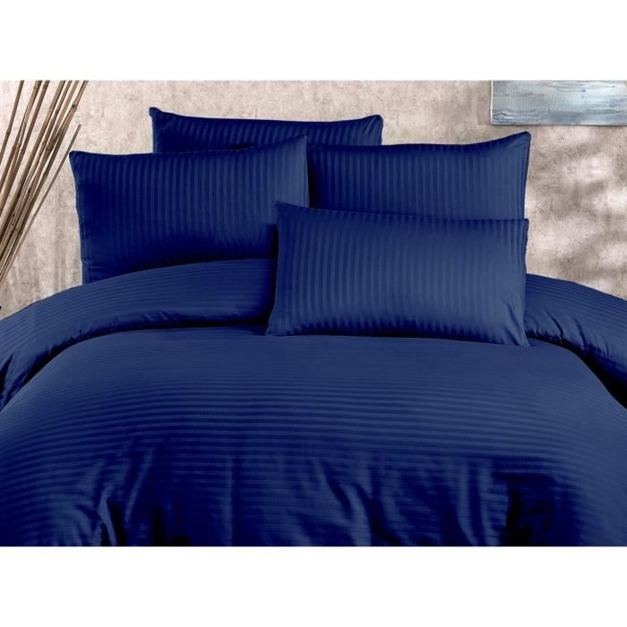 Parure de lit - 1 housse de couette 220 x 240 cm + 2 taies d'oreiller 60 x 60 cm - 80% coton, 20% polyester - Bleu