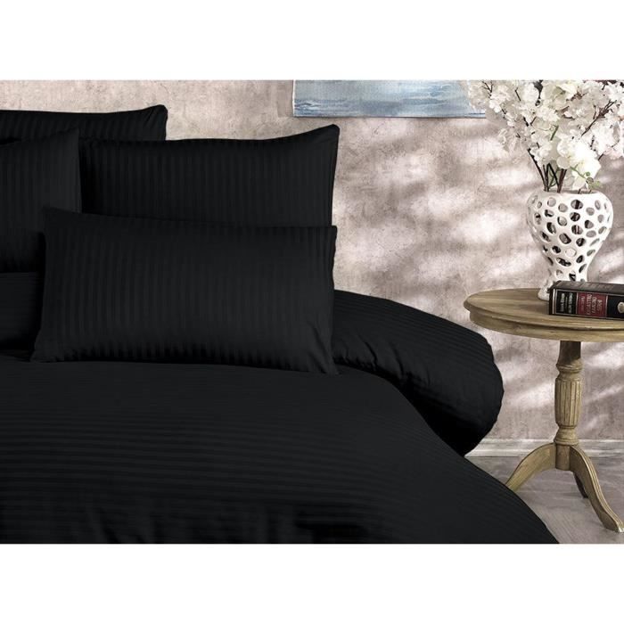 Parure de lit - 1 housse de couette 220 x 240 cm + 2 taies d'oreiller 60 x 60 cm - 70% polyester, 30% coton - Noir
