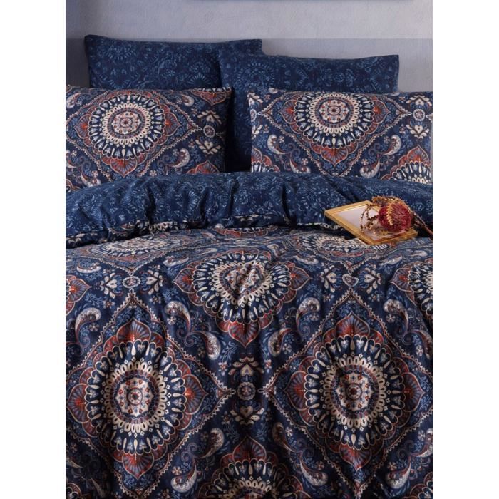 Parure de lit - 1 housse de couette 220 x 240 cm + 2 taies d'oreiller 60 x 60 cm - 65% coton, 35% polyester - Bleu