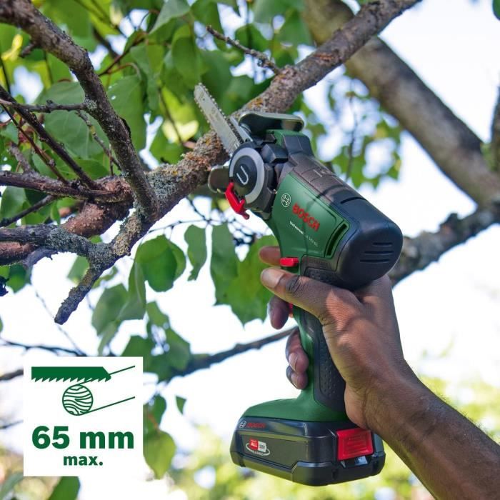 Bosch Elagueuse sans fil UniversalCut 18V profondeur de coupe 65 cm - sans batterie - 06033D5200