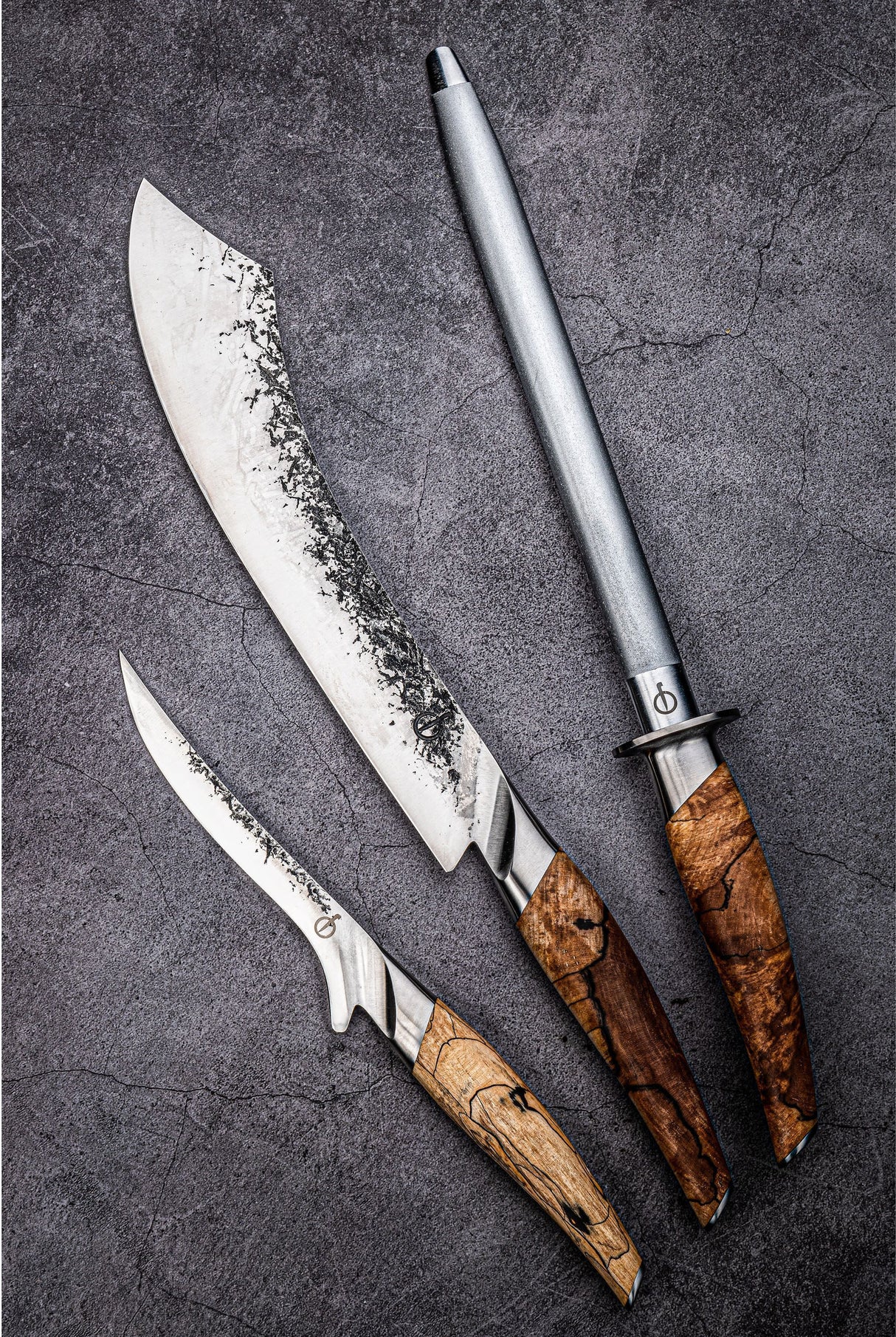 Fusil a aiguiser - FORGED - KATAI - Acier VG10 - Manche en bois de racine - L 43,5 cm