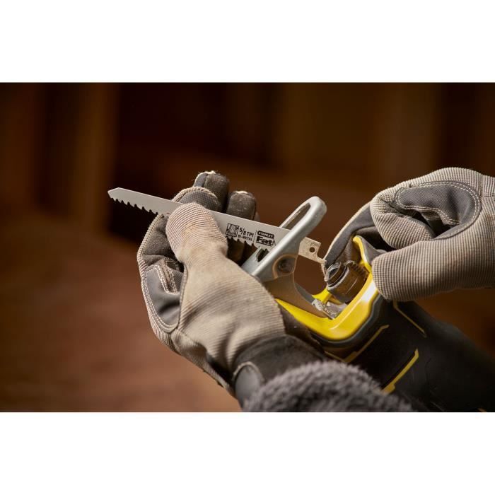 Scie sabre sans fil - Stanley Fatmax - Brushless - SFMCS310B-XJ - 18V