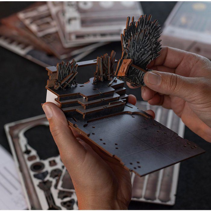 Book Nook - Kit DIY a construire Maquette 3D Serre Livre - REVELL - Tiny Adventures - Game of Thrones - Le trône de fer - LED