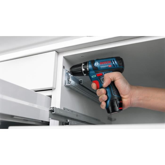Perceuse-visseuse Bosch Professional GSR 12V-15 + 10 accessoires + 2 batteries 2,0Ah + Chargeur GAL 12V-20 - 060186810G