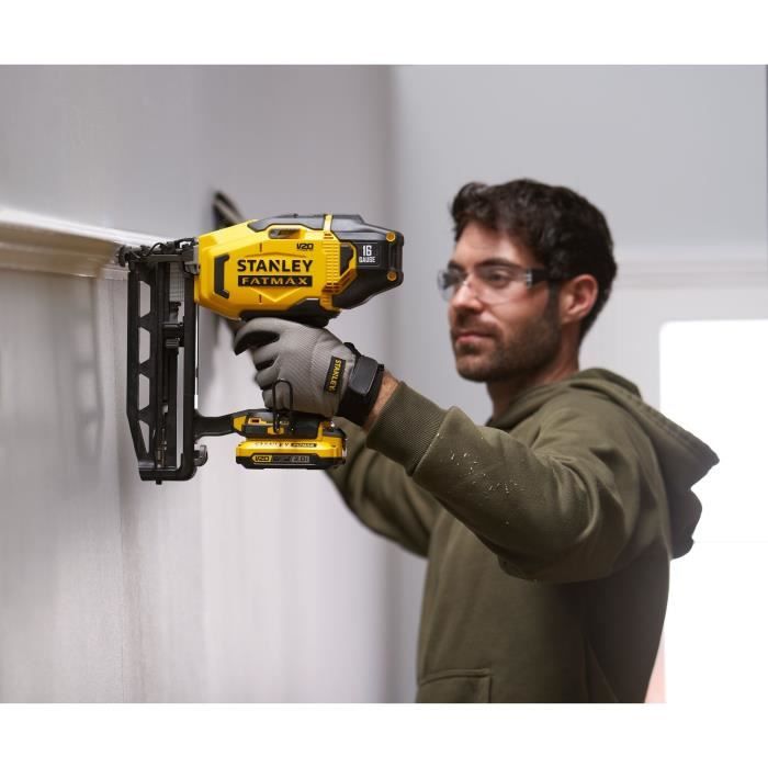 Cloueur de finition sans fil - 18V - STANLEY FATMAX - SFMCN616D2K-QW - Clous 25 a 64 mm + 2 batteries 2Ah + chargeur