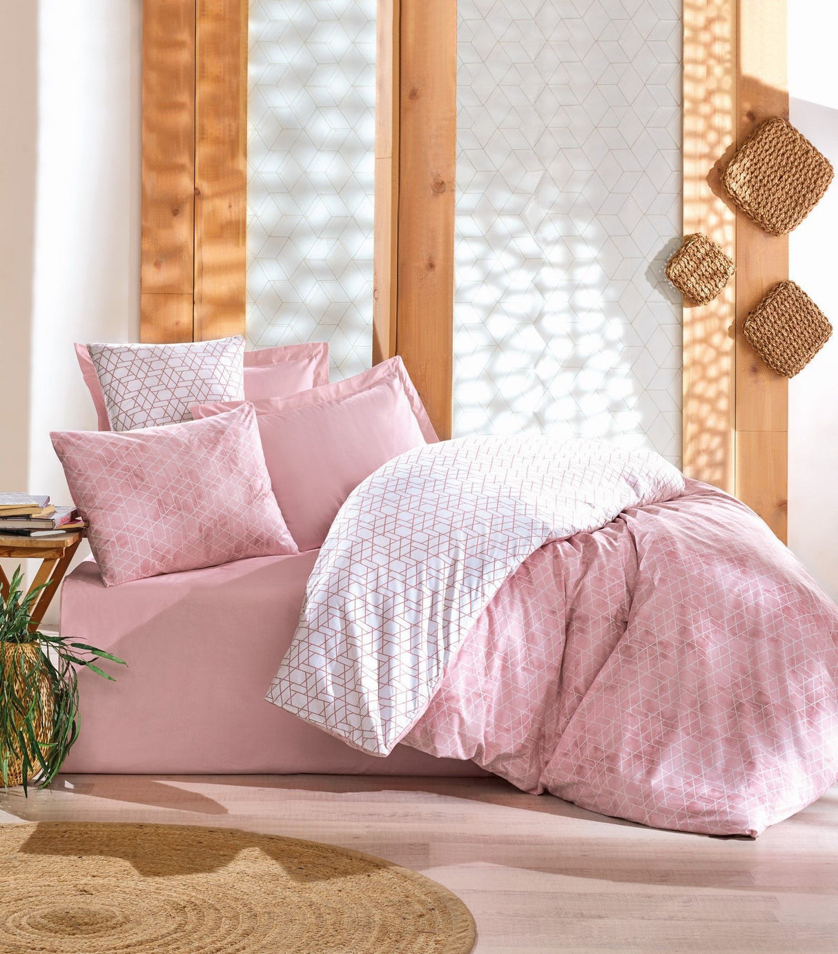 Parure de lit - 1 housse de couette 140 x 200 cm + 2 taies d'oreiller 60 x 60 cm - 100% coton renforcé - Rose